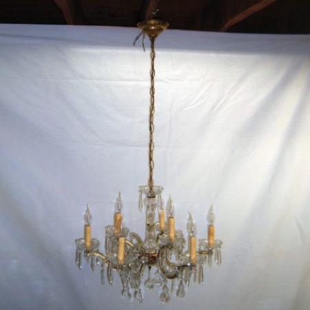 Nine-light crystal chandelier signed Made in Italy