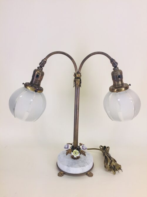 Victorian style table lamp with porcelain flowers